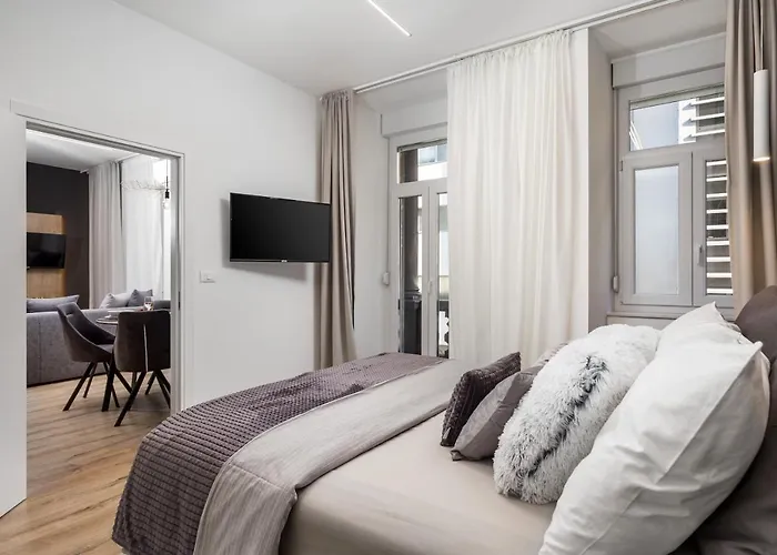 Apartment Saint Vitus With Balcony *