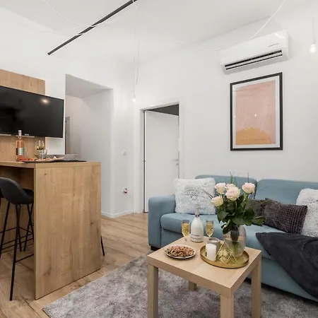 Apartamento Saint Vitus With Balcony *