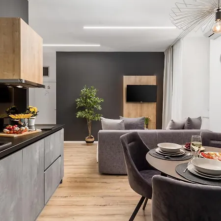 Saint Vitus With Balcony Apartmán Rijeka