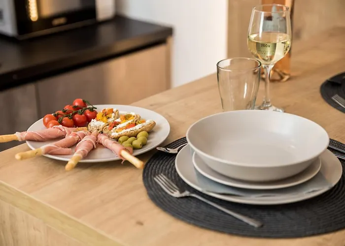 Saint Vitus With Balcony Apartmán *